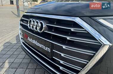 Седан Audi A8 2021 в 