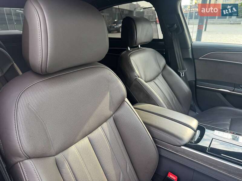 Седан Audi A8 2021 в Киеве фото 31 Седан Audi A8 2021 в Киеве