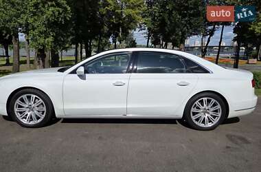 Седан Audi A8 2014 в 