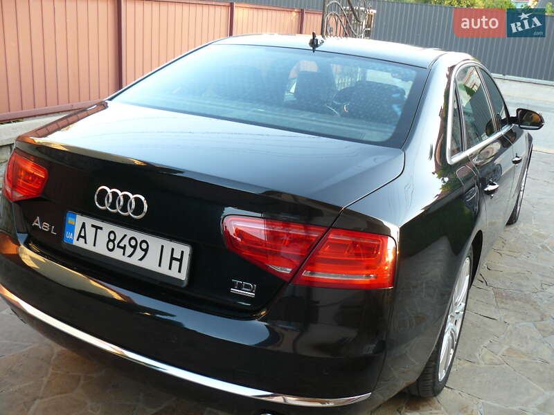 Седан Audi A8 2013 в Ивано-Франковске