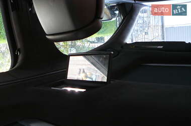 Седан Audi A8 2013 в 