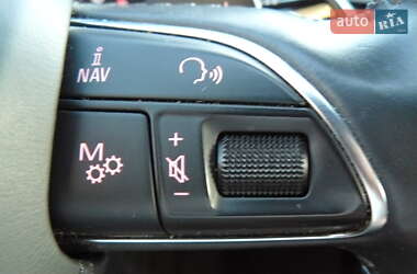 Седан Audi A8 2013 в 