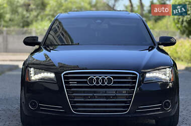Седан Audi A8 2013 в 