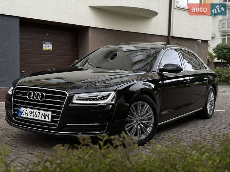 Седан Audi A8 2017 в Івано-Франківську