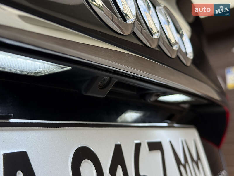 Седан Audi A8 2017 в Івано-Франківську