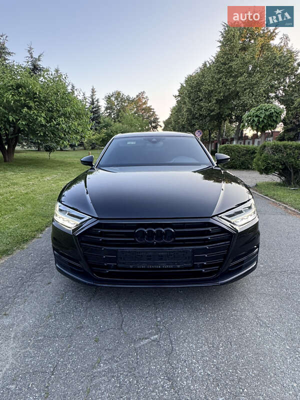 Седан Audi A8 2019 в Києві