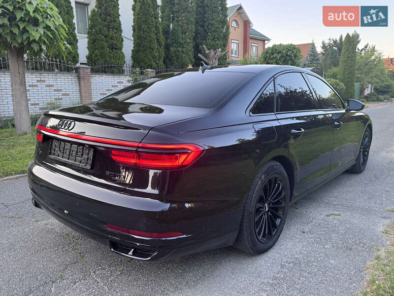 Седан Audi A8 2019 в Києві