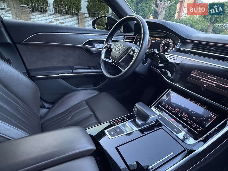 Седан Audi A8 2019 в Києві