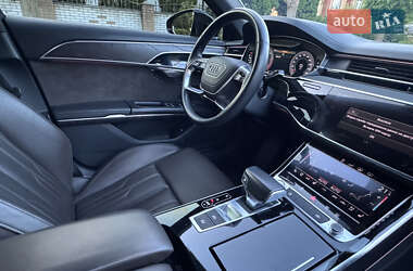 Седан Audi A8 2019 в 