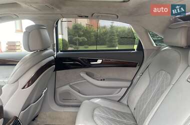 Седан Audi A8 2015 в 