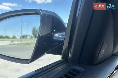 Седан Audi A8 2015 в 