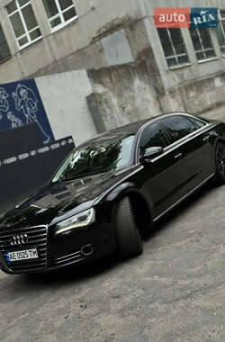 Седан Audi A8 2013 в 