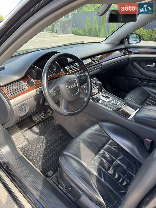 Седан Audi A8 2007 в Немирове