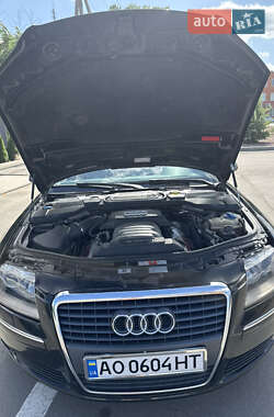Седан Audi A8 2007 в 