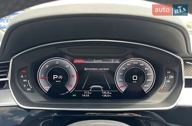 Седан Audi A8 2025 в 