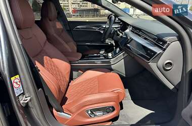 Седан Audi A8 2025 в 