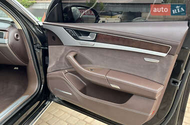 Седан Audi A8 2011 в 