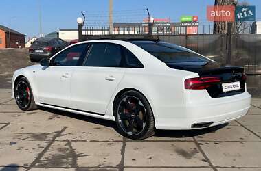 Седан Audi A8 2017 в 