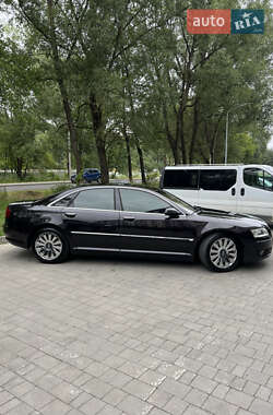 Седан Audi A8 2007 в 