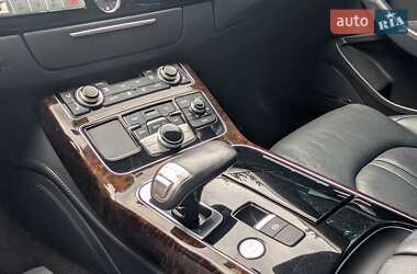 Седан Audi A8 2014 в 
