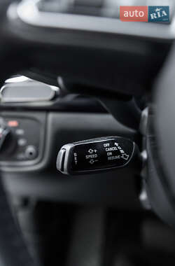 Седан Audi A8 2014 в 