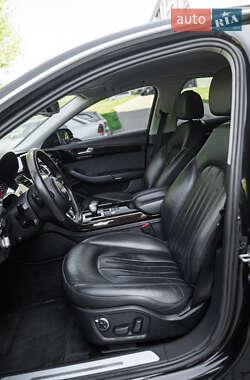 Седан Audi A8 2014 в 