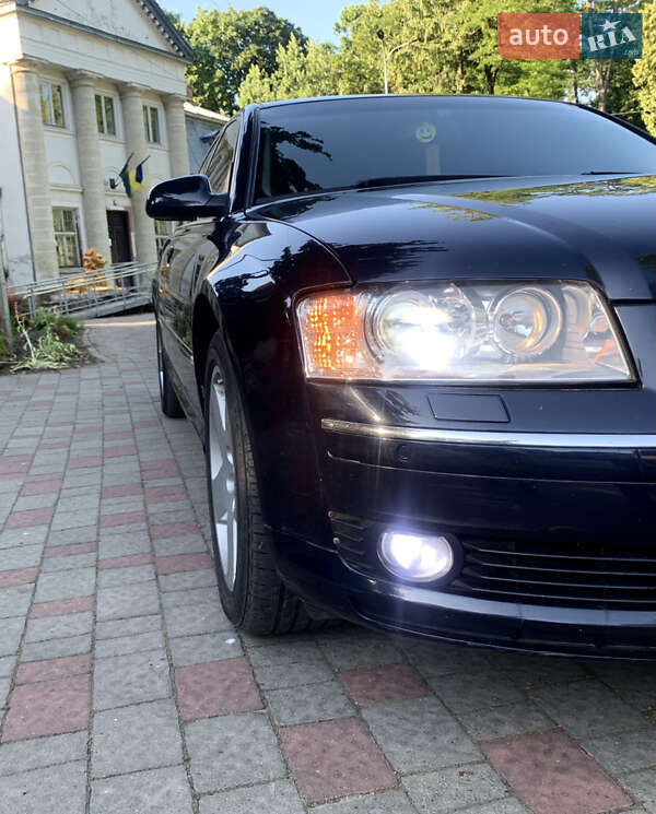 Седан Audi A8 2004 в Львове