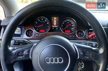 Седан Audi A8 2004 в 