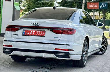 Седан Audi A8 2021 в 