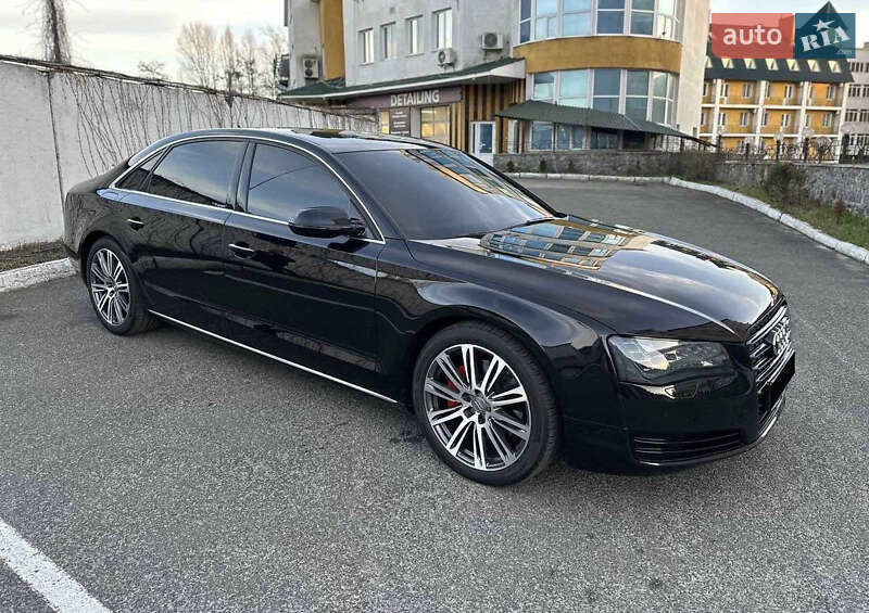Седан Audi A8 2012 в Киеве