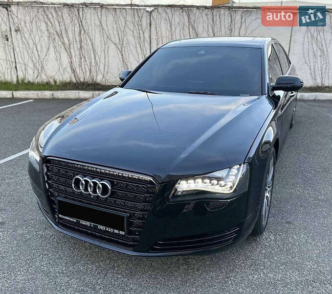 Седан Audi A8 2012 в Киеве