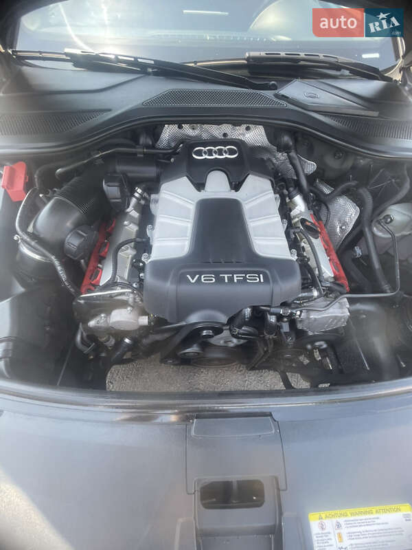 Седан Audi A8 2013 в Бердичеве