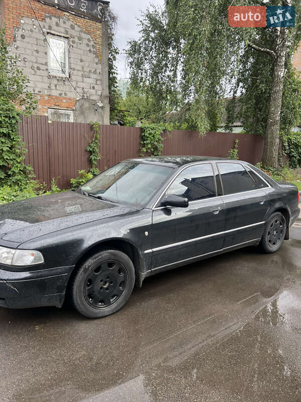 Седан Audi A8 1998 в Киеве