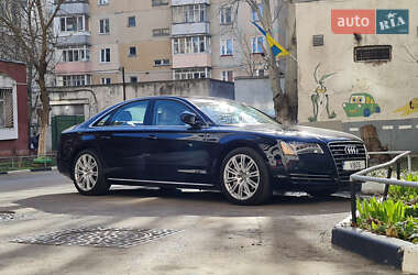 Седан Audi A8 2013 в 