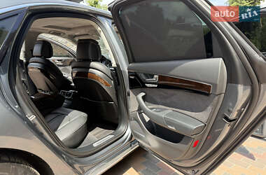 Седан Audi A8 2014 в 