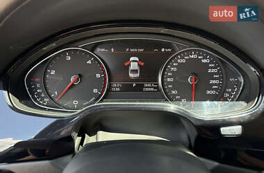Седан Audi A8 2014 в 