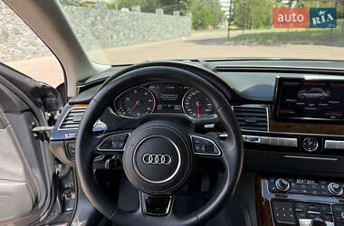 Седан Audi A8 2014 в 