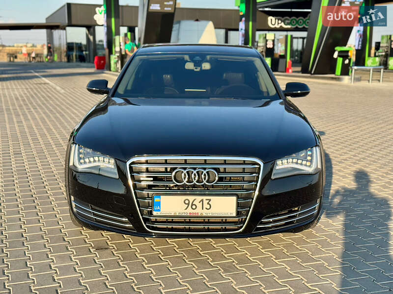Седан Audi A8 2011 в Миколаєві