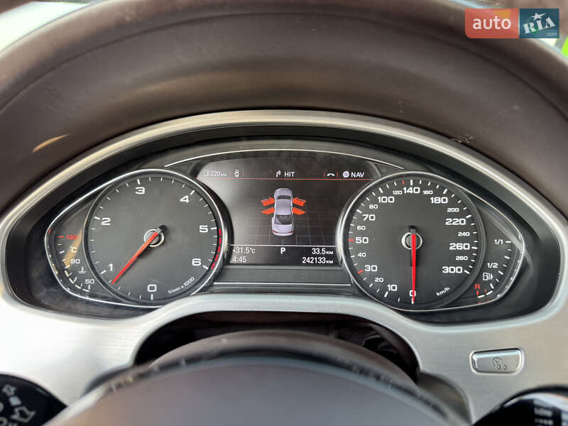Седан Audi A8 2011 в Миколаєві