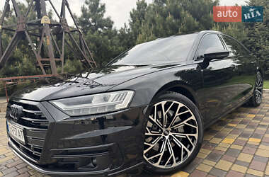 Седан Audi A8 2018 в Днепре