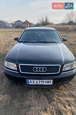 Седан Audi A8 1999 в Барвінковому