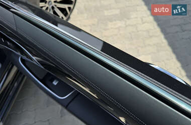 Седан Audi A8 2018 в 