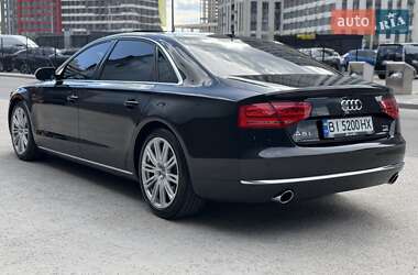 Седан Audi A8 2013 в 