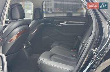 Седан Audi A8 2013 в 