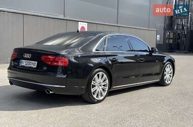 Седан Audi A8 2013 в 