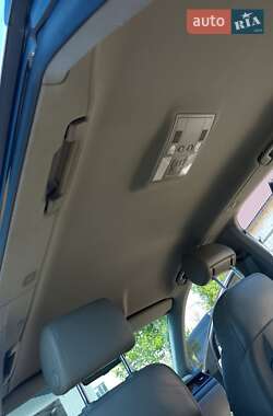 Седан Audi A8 2005 в 