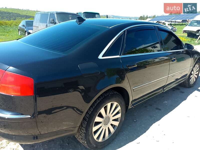 Седан Audi A8 2005 в Києві