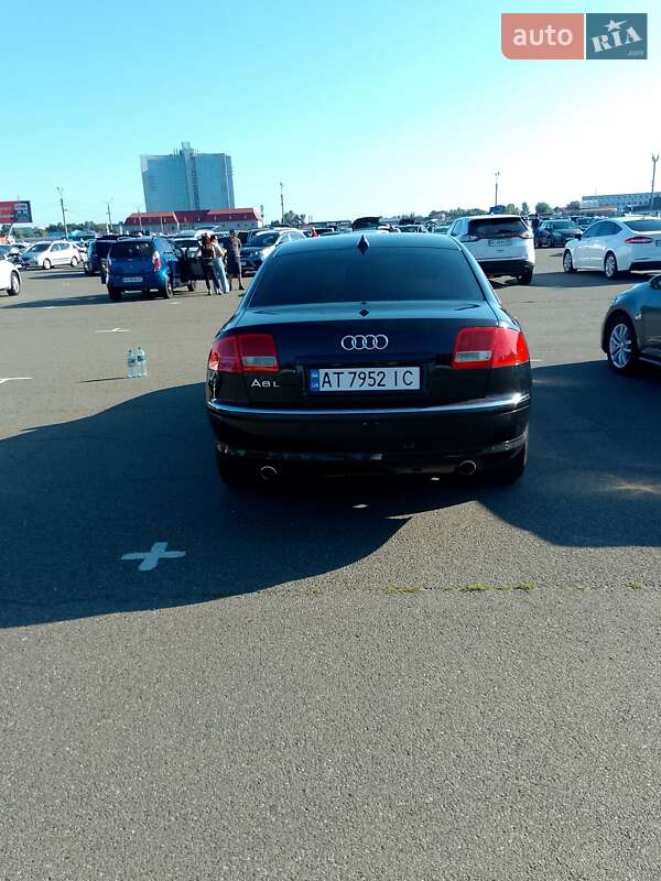 Седан Audi A8 2005 в Києві