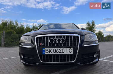 Седан Audi A8 2005 в 