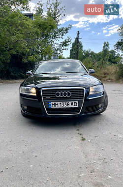 Седан Audi A8 2007 в 